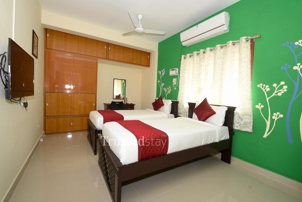 Service Apartment in Mugalivakkam, Chennai | Master Bedroom